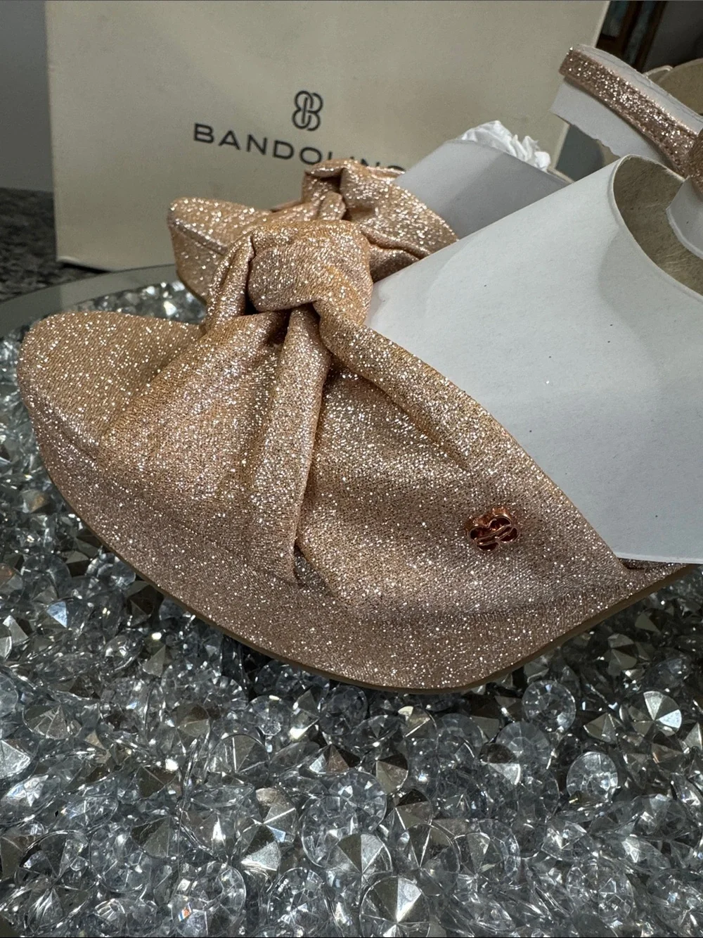 Bandolino Rose Gold Glitter Knotted Platform heels NEW 7